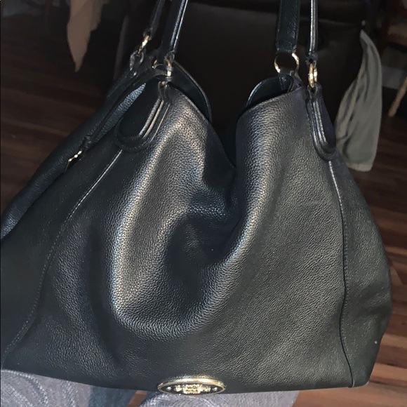 Coach Handbags - Coach shoulder bag